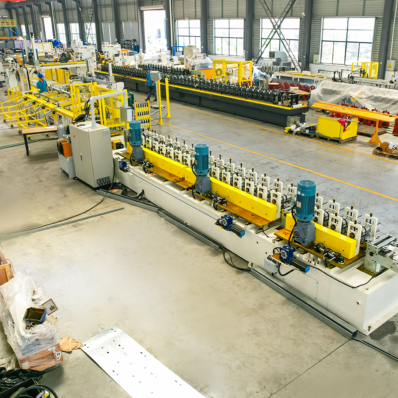 CU automatikus szélességváltó hengeralakító gép, lánchajtás, automatikus csomagolás